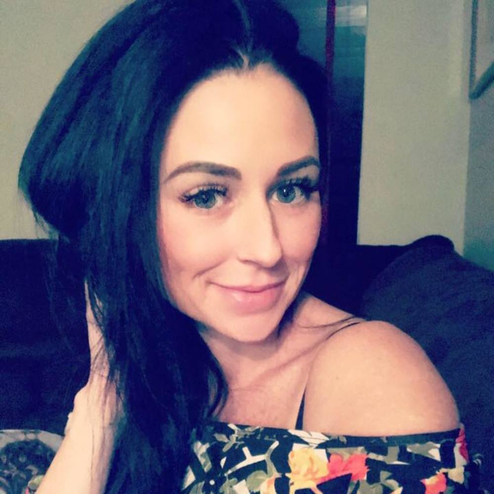 Meet your Posher, Nikole